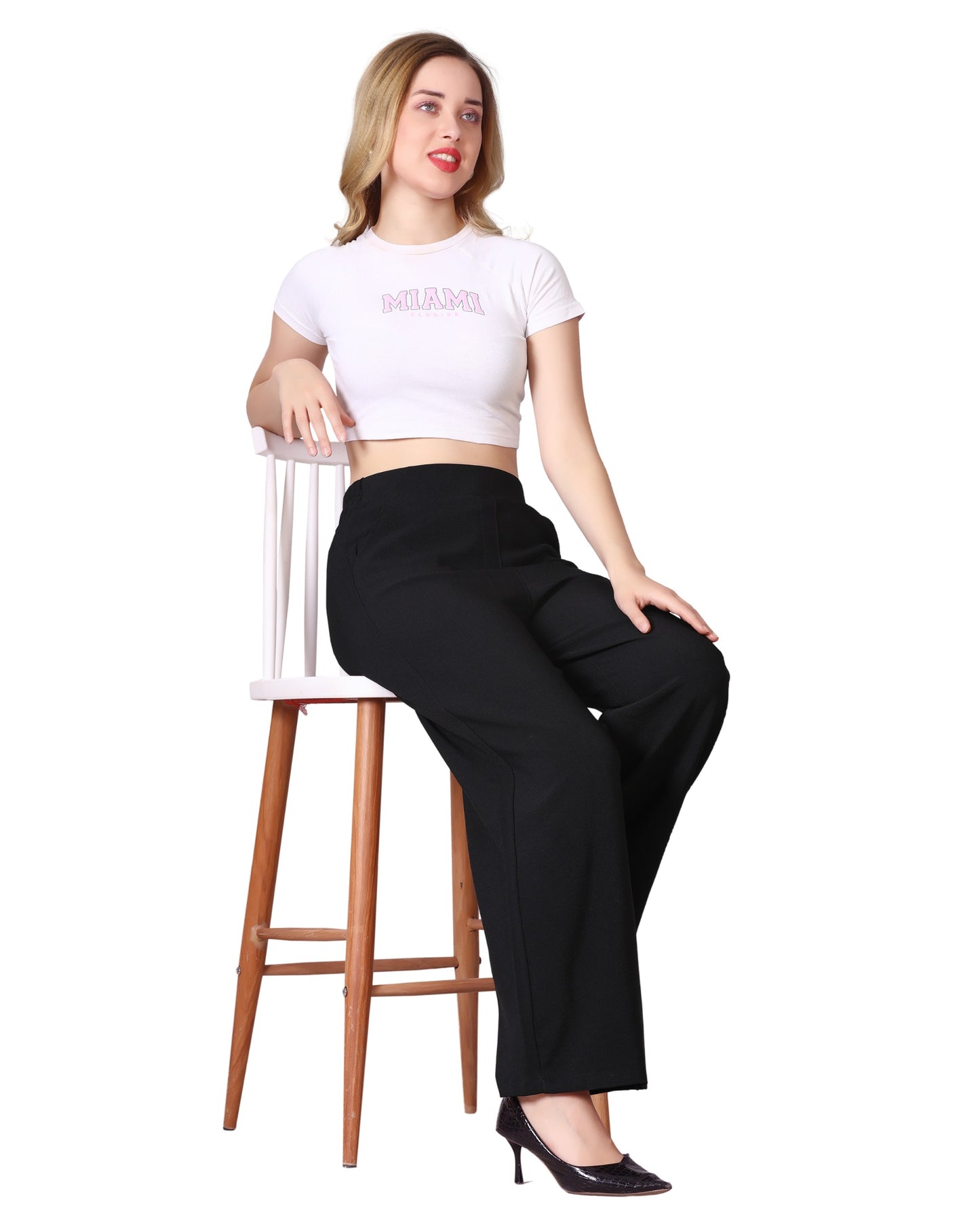 Momsee Relaxed Fit Pants - Black