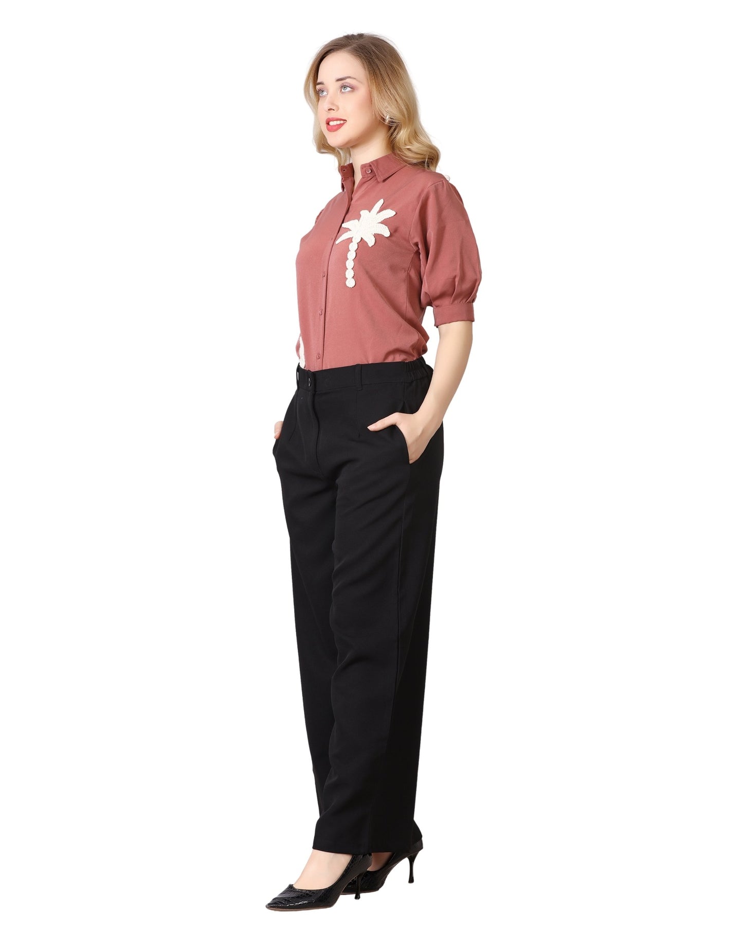 Momsee Straight Fit Pants - Black