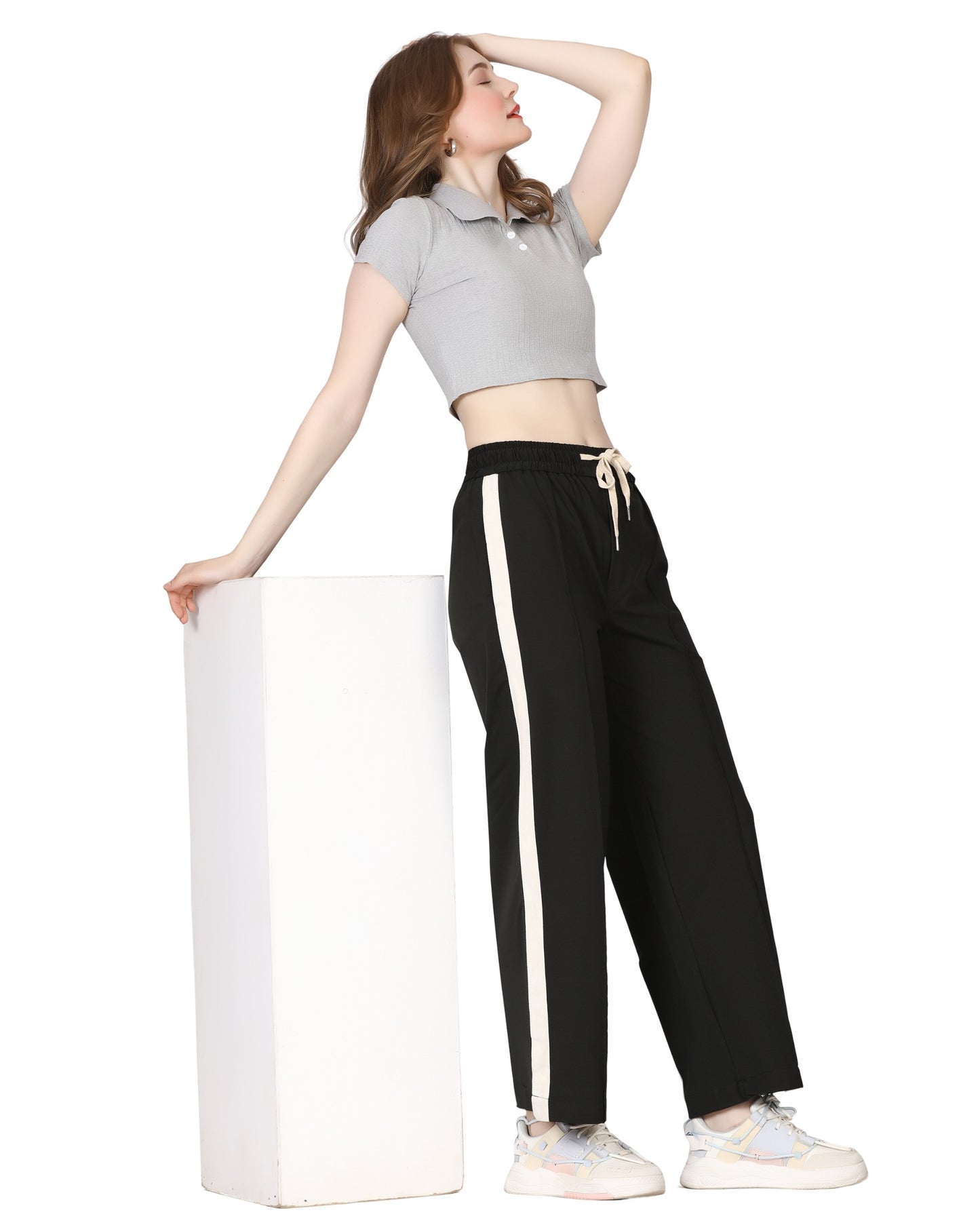 Momsee Track Fit Pants - Olive Green